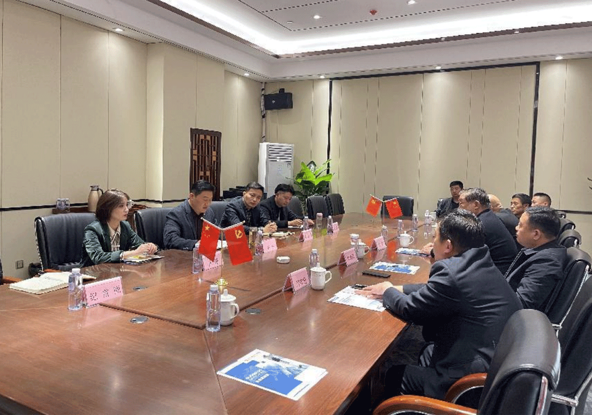 淮北市双堆集镇镇领导莅临新农汇安徽公司考察指导